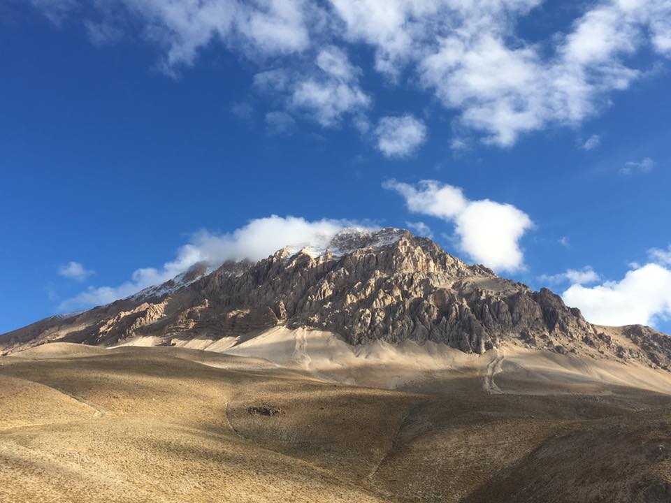 Kızlar Sivrisi